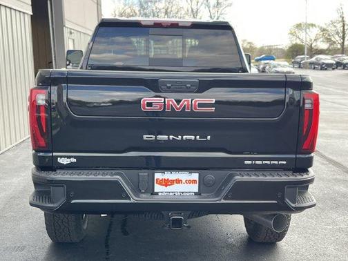 2026 GMC Sierra 2500 Denali