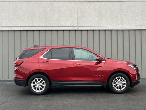 Radiant Red 2023 Chevrolet Equinox 1LT