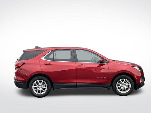 Radiant Red 2023 Chevrolet Equinox 1LT