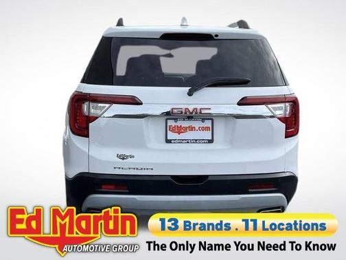 Summit White 2023 GMC Acadia SLT