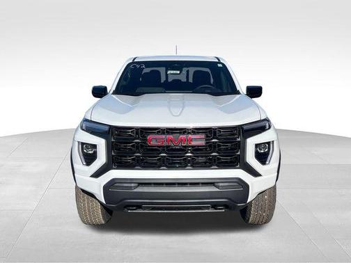 Summit White 2026 GMC Canyon Elevation