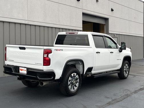 2023 Chevrolet Silverado 2500 Custom