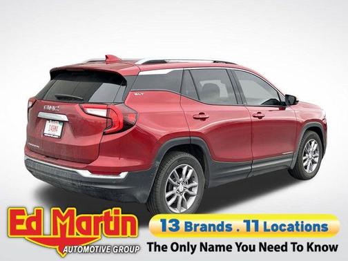 2023 GMC Terrain SLT