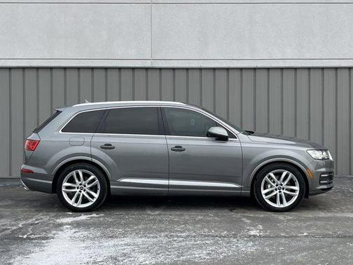 2017 Audi Q7 3.0T Prestige