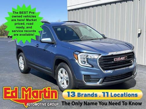 Metallic 2024 GMC Terrain SLE