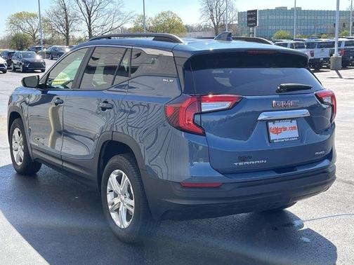 Metallic 2024 GMC Terrain SLE