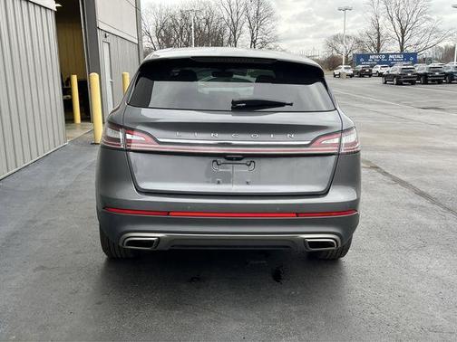 2022 Lincoln Nautilus Standard