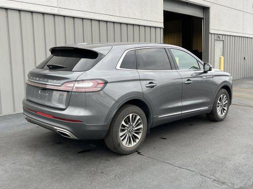 2022 Lincoln Nautilus Standard