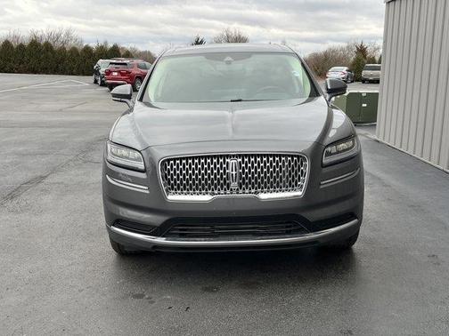 2022 Lincoln Nautilus Standard