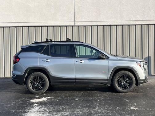 2023 GMC Terrain AT4