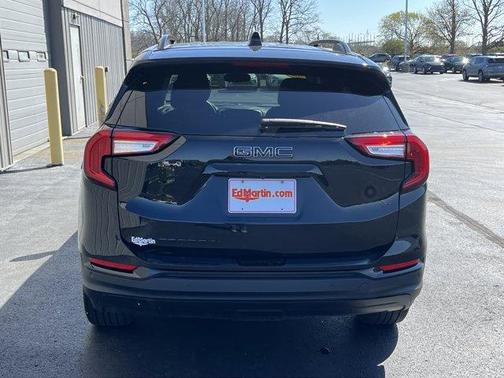 Ebony Twilight Metallic 2023 GMC Terrain SLE