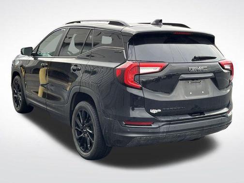 Ebony Twilight Metallic 2023 GMC Terrain SLE