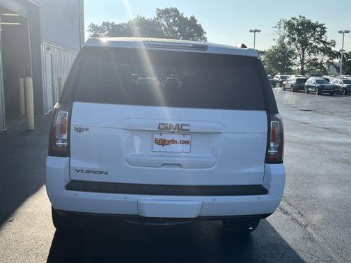 2016 GMC Yukon SLE