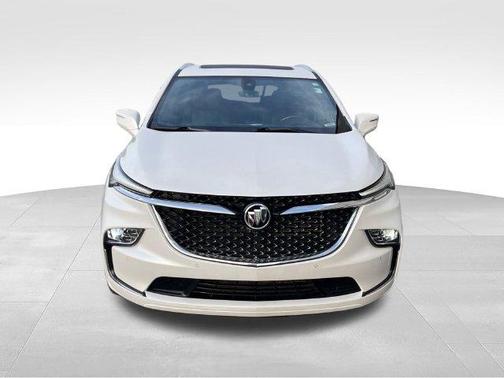 White Frost 2023 Buick Enclave Avenir