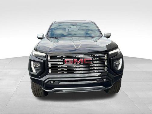 Onyx Black 2026 GMC Canyon Denali