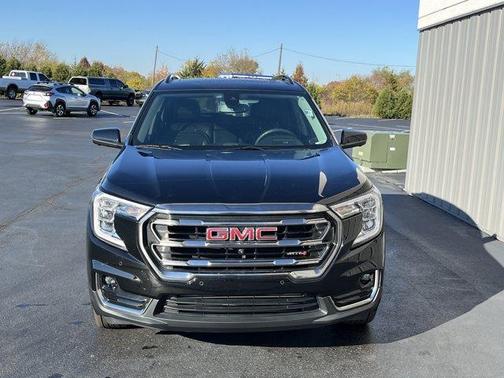 2022 GMC Terrain AT4