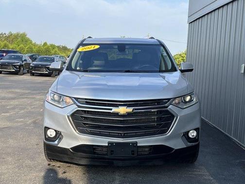 2021 Chevrolet Traverse LT Leather
