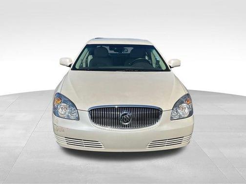 White Diamond Clearcoat 2009 Buick Lucerne CXL