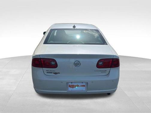 White Diamond Clearcoat 2009 Buick Lucerne CXL