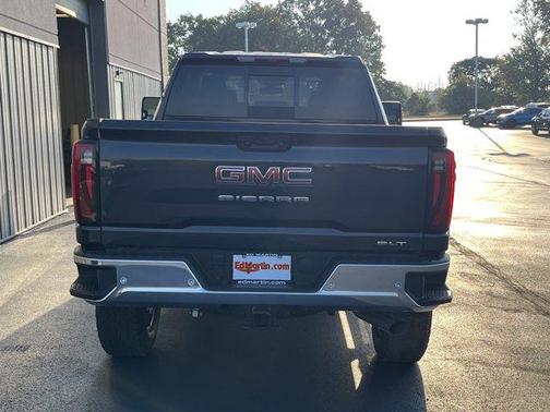 2026 GMC Sierra 3500 SLT