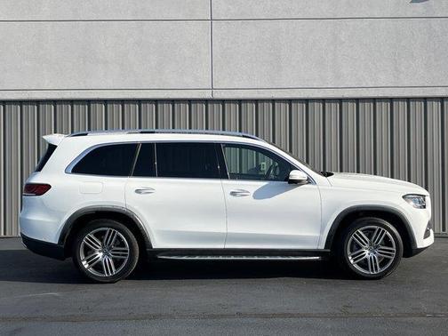 2022 Mercedes-Benz GLS 450 4MATIC