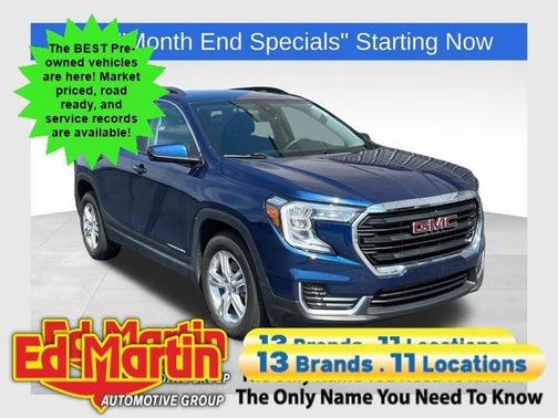 Marine Metallic 2022 GMC Terrain SLE