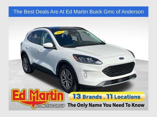 Star White 2022 Ford Escape SEL