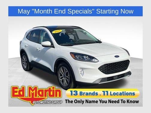 Star White 2022 Ford Escape SEL