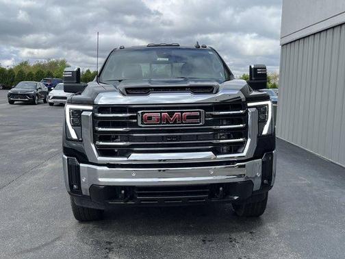 2025 GMC Sierra 2500 SLT