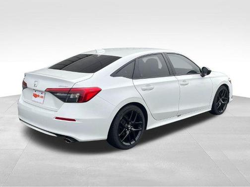 Platinum White 2024 Honda Civic Sport