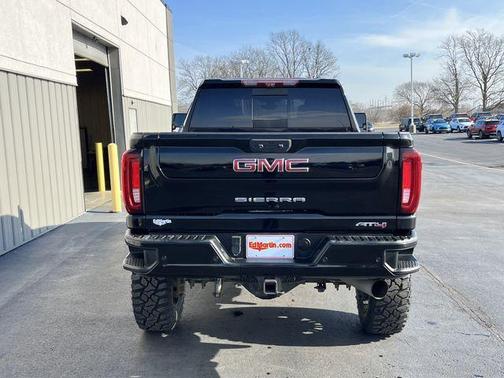 2021 GMC Sierra 2500 AT4