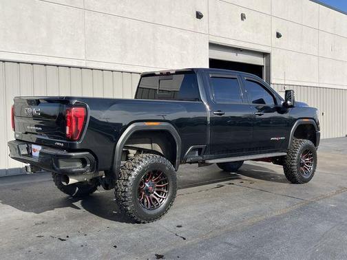 2021 GMC Sierra 2500 AT4