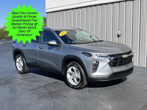 2025 Chevrolet Trax LS