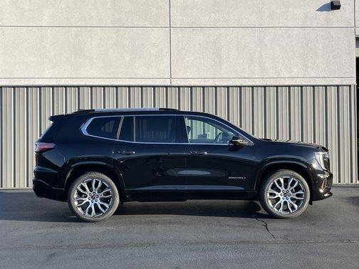 2026 GMC Acadia FWD Denali Ultimate