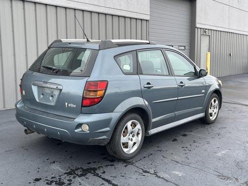 2008 Pontiac Vibe 
