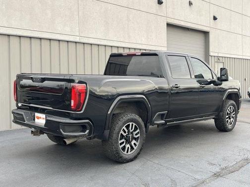 2022 GMC Sierra 2500 AT4
