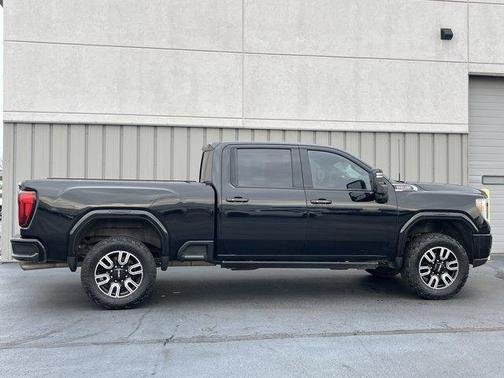 2022 GMC Sierra 2500 AT4