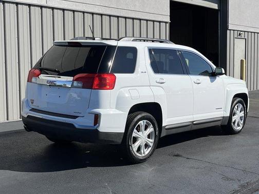 2017 GMC Terrain SLE-2