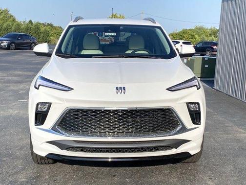 2025 Buick Encore GX Avenir