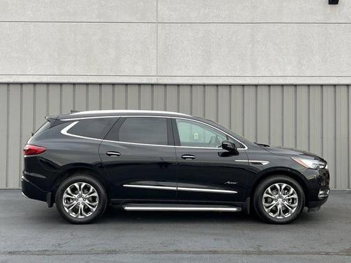 2018 Buick Enclave Avenir