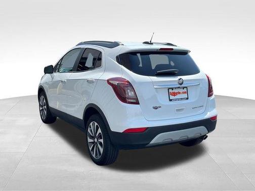 Summit White 2022 Buick Encore Preferred