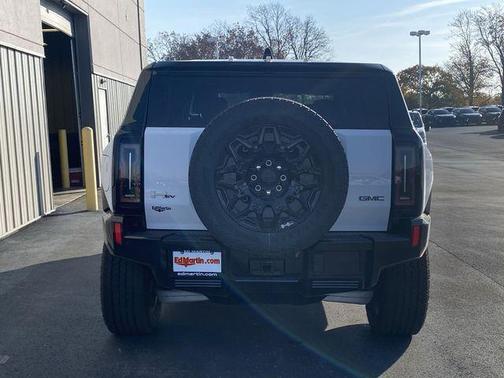 2025 GMC HUMMER EV SUV 2X