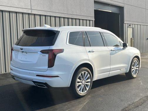 Crystal White Tri-Coat 2024 Cadillac XT6 Premium Luxury AWD