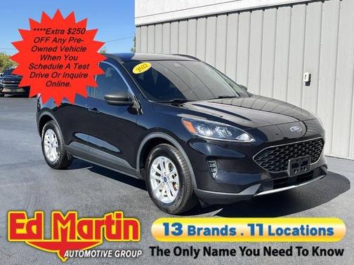 2022 Ford Escape SE