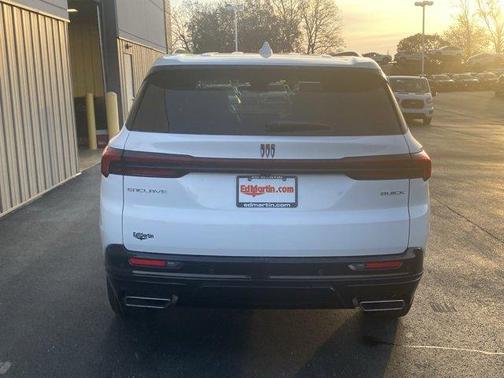 2025 Buick Enclave Sport Touring