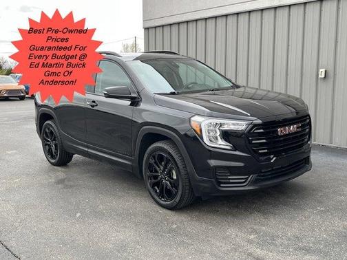 2022 GMC Terrain SLE