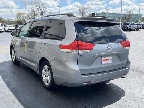 Silver Sky Metallic 2013 Toyota Sienna LE