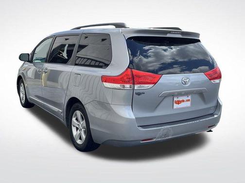 Silver Sky Metallic 2013 Toyota Sienna LE