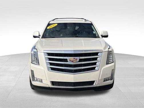 White Diamond Clearcoat 2015 Cadillac Escalade ESV Luxury