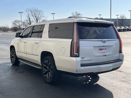 2015 Cadillac Escalade ESV Luxury